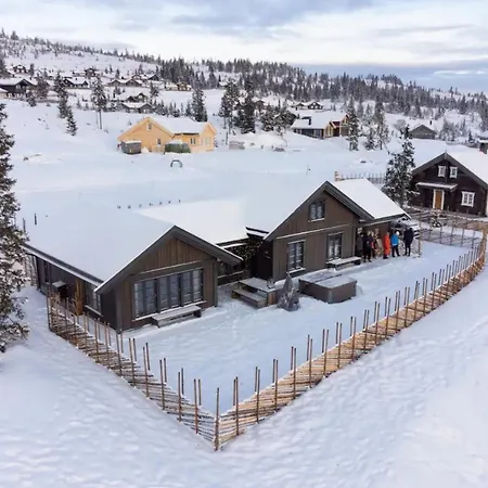 Exclusive Cabin With Jacuzzi Holiday home