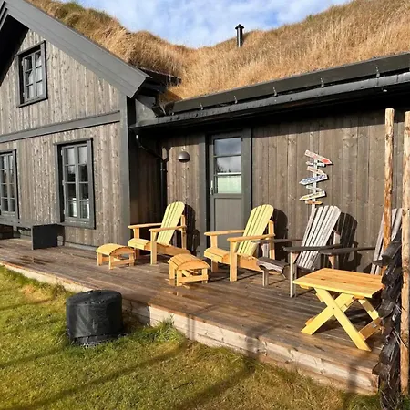 Holiday home Exclusive Cabin With Jacuzzi