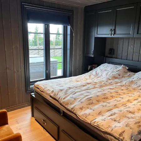 Exclusive Cabin With Jacuzzi Holiday home